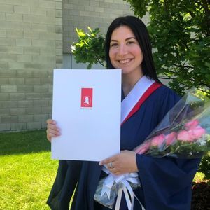 Meet your Posher, Felicia